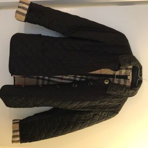 Small Burberry Ashurst BRIT quilted design.
